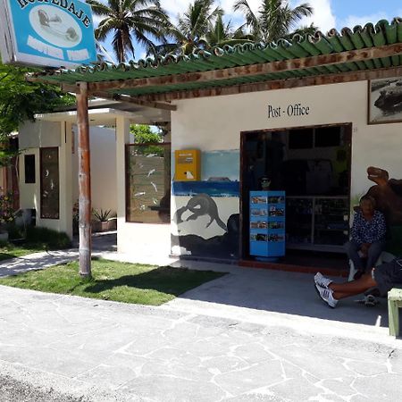 Hospedaje Mother Fanny Hotel Puerto Villamil Exterior photo