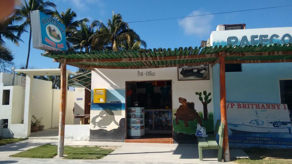 Hospedaje Mother Fanny Puerto Villamil Exterior photo