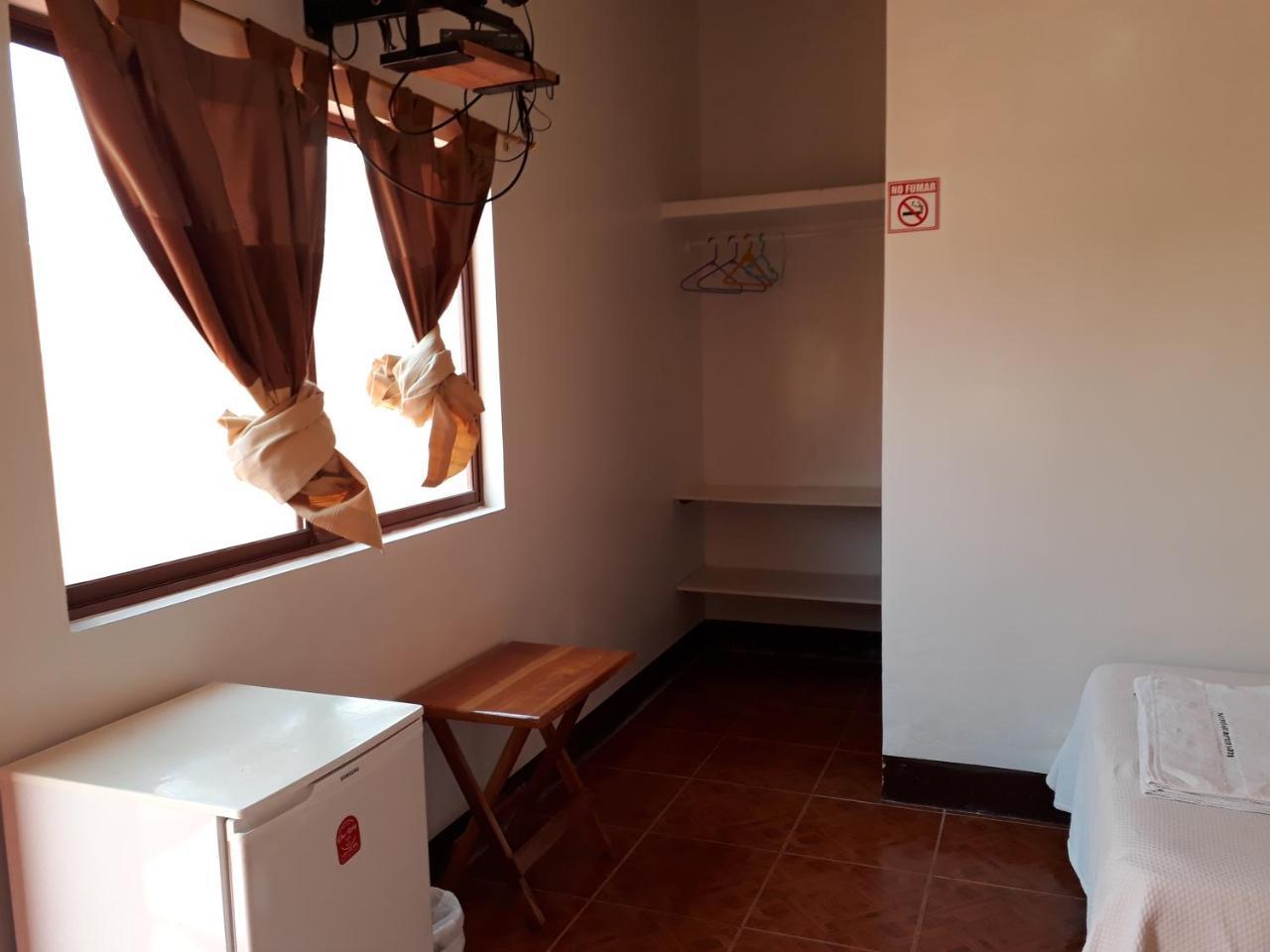 Hospedaje Mother Fanny Puerto Villamil Exterior photo